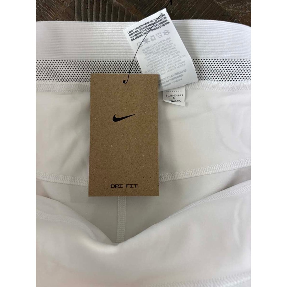 NikeCourt Advantage Tennis Skirt White Dri-FIT Skort Womens Medium NWT - Picture 6 of 8